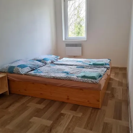 شقة Tesla Smržovka